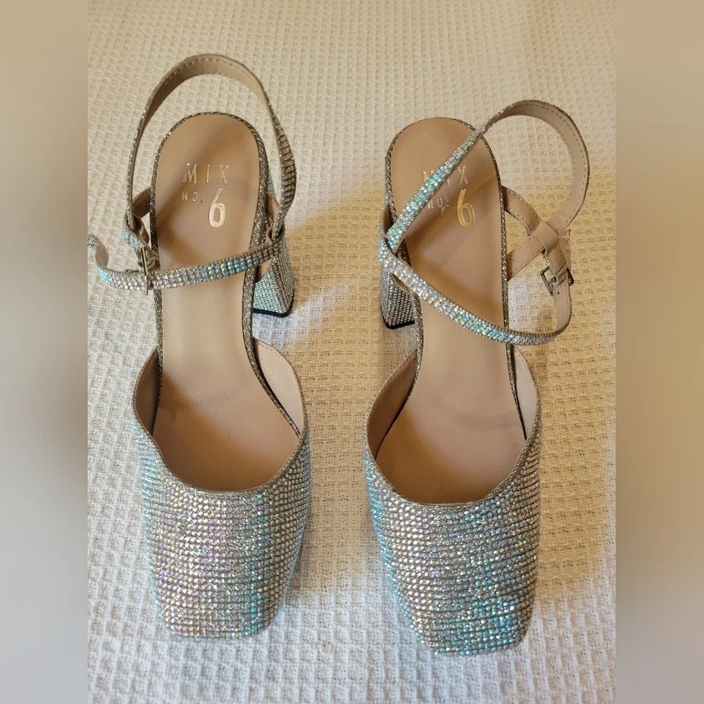 Elegant Glitter Block Heel Sandals